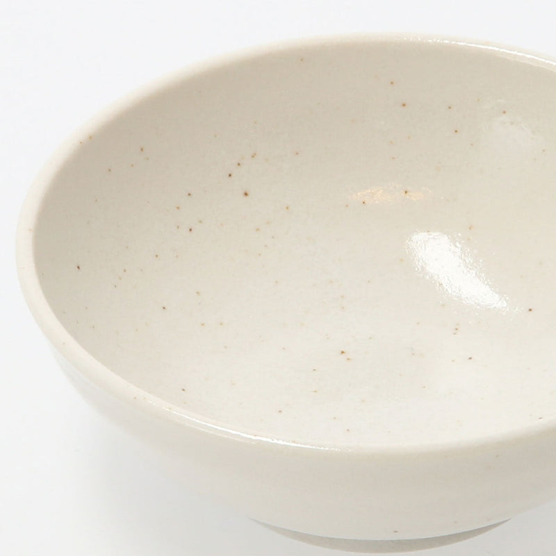 Lightweight Small Bowl Karuekure Shirokaratu