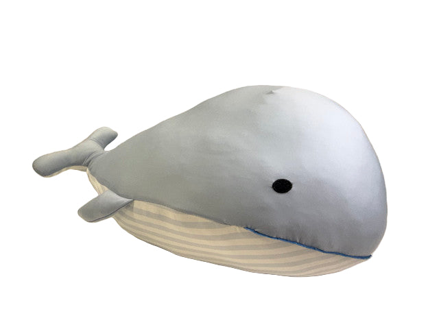 NC BODY PILLOW WHALES M